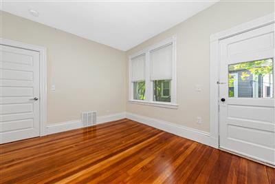 3 bed, 1 bath apartment for rent at 40 Brackett St Unit 2, Oak Square — photo 19 of 25