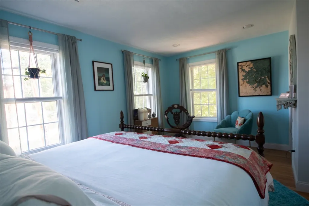 3 bed, 2 bath apartment for rent at 40 Brattle St Unit 7, Arlington — photo 8 of 15