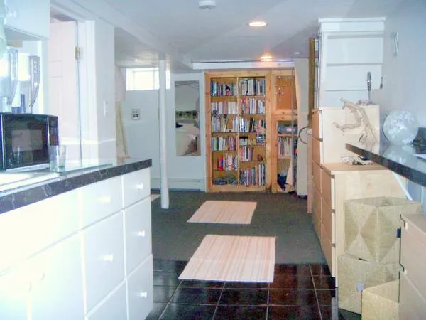 2 bed, 1 bath apartment for rent at 40 Bristol St Unit 1 - 2 split, Wellington-Harrington — photo 3 of 21