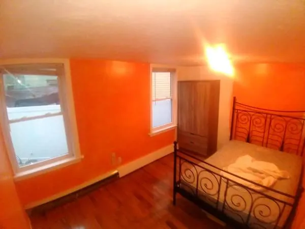 2 bed, 1 bath apartment for rent at 40 Bristol St Unit 1 - 2 split, Wellington-Harrington — photo 13 of 21