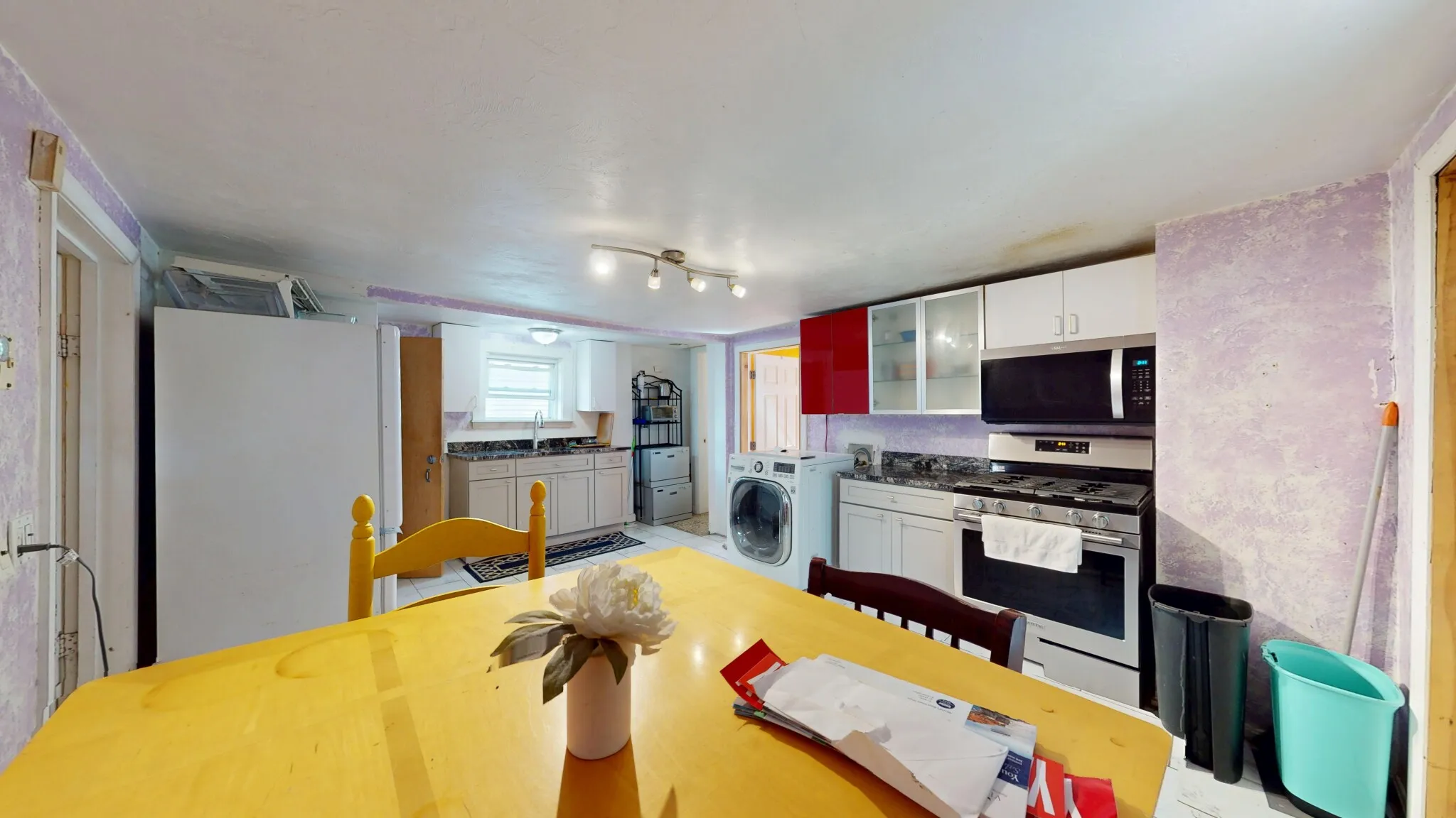 2 bed, 1 bath apartment for rent at 40 Bristol St Unit 1, Wellington-Harrington