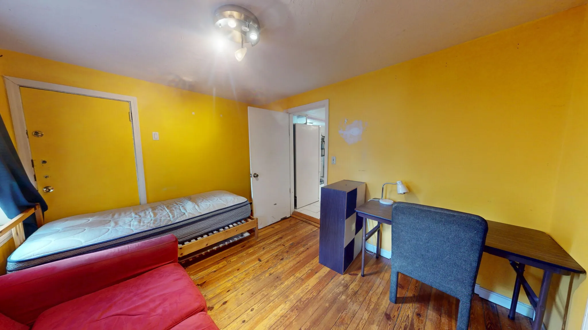 2 bed, 1 bath apartment for rent at 40 Bristol St Unit 1, Wellington-Harrington — photo 4 of 12