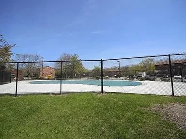 1 bed, 1 bath apartment for rent at 40 Bryon Rd Unit 2, West Roxbury — photo 11 of 11