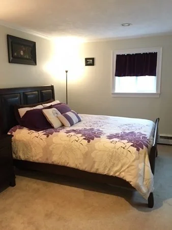 1 bed, 1 bath apartment for rent at 40 Bryon Rd Unit 4, West Roxbury — photo 6 of 8