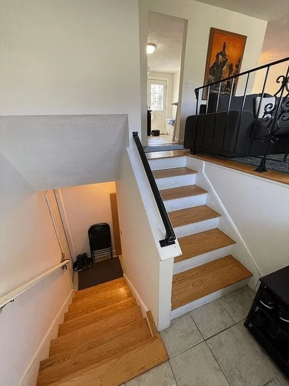 3 bed, 2 bath apartment for rent at 40 Burning Tree Rd Unit 40, Natick — photo 31 of 40