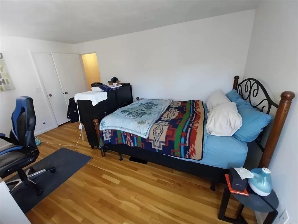 3 bed, 2 bath apartment for rent at 40 Burning Tree Rd Unit 40, Natick — photo 28 of 40