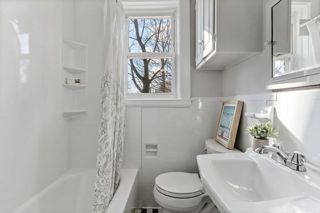 1 bed, 1 bath apartment for rent at 40 Butler Unit 104, Quincy Center — photo 4 of 6
