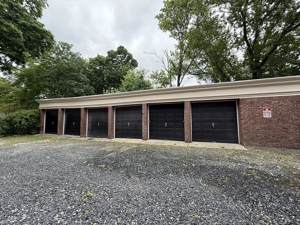 1 bed, 1 bath apartment for rent at 40 Butler Unit 104, Quincy Center — photo 6 of 6