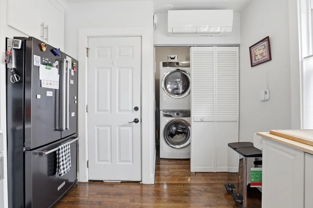 2 bed, 1 bath apartment for rent at 40 Buttonwood St Unit 2, Dorchester — photo 10 of 14