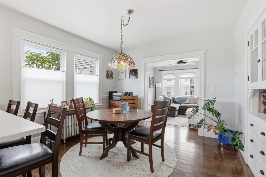 2 bed, 1 bath apartment for rent at 40 Buttonwood St Unit 2, Dorchester — photo 3 of 14