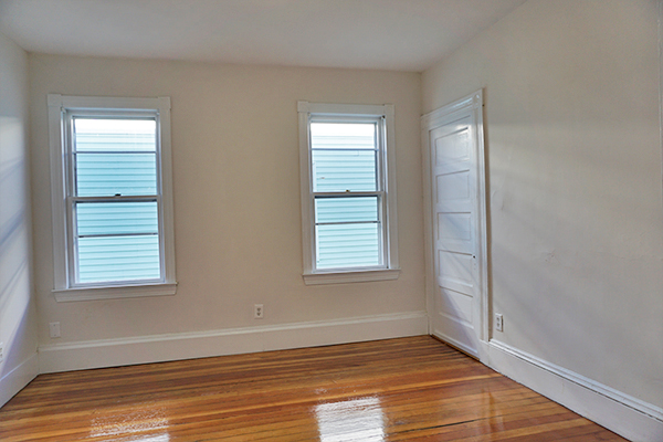 3 bed, 1 bath apartment for rent at 40 Calvin St Unit 40-03, Ward Two — photo 5 of 9
