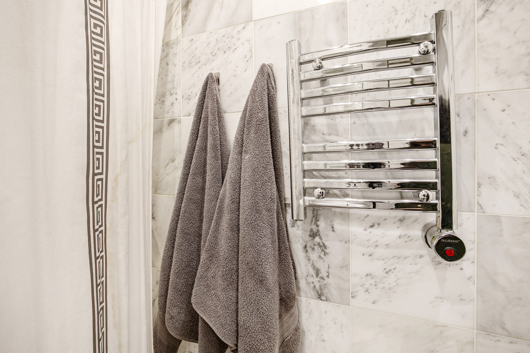 2 bed, 1 bath apartment for rent at 40 Cameron St Unit 3, Emerson Gardens — photo 8 of 16