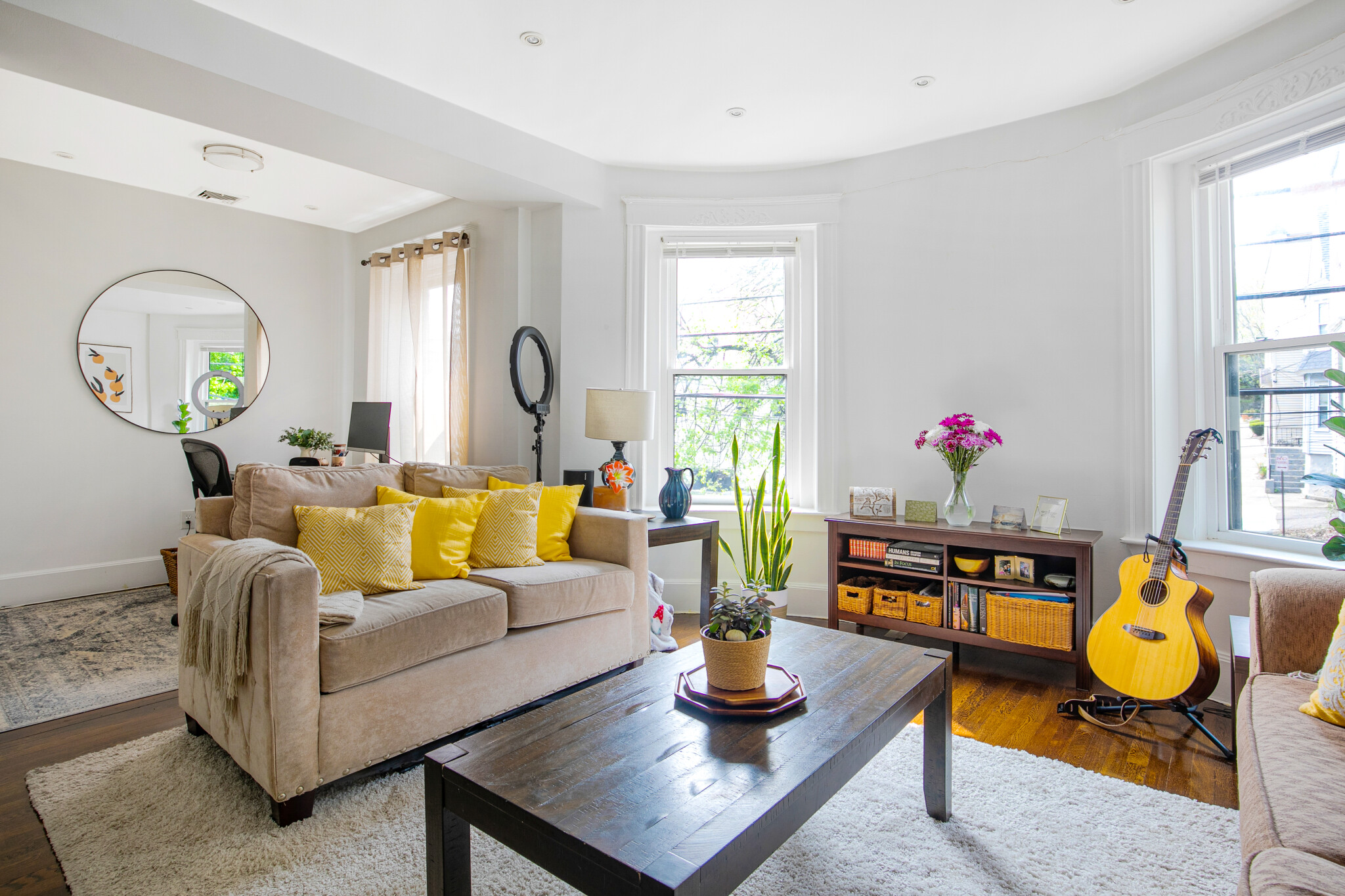 2 bed, 1 bath apartment for rent at 40 Cameron St Unit 3, Emerson Gardens — photo 4 of 16