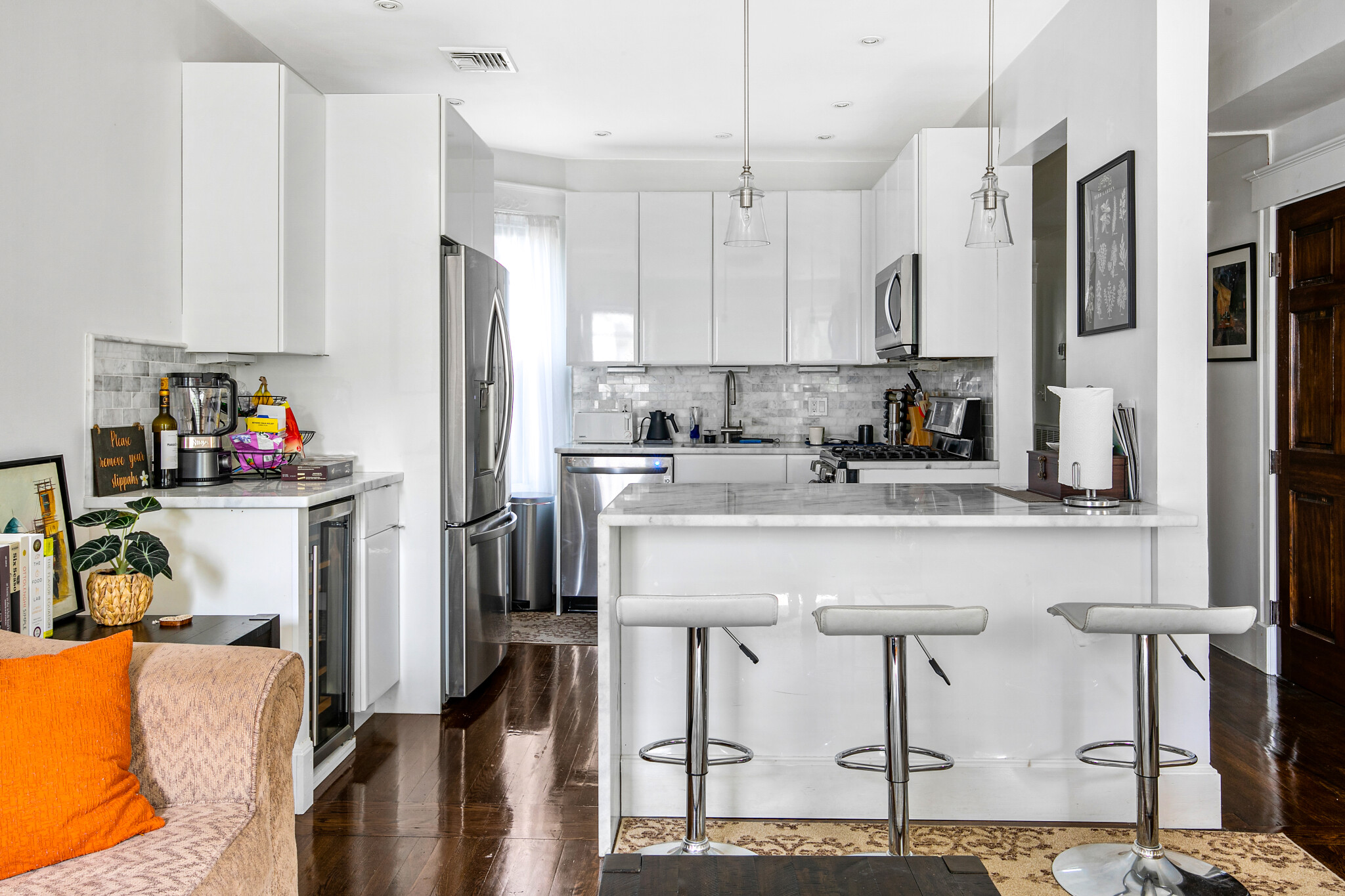 2 bed, 1 bath apartment for rent at 40 Cameron St Unit 3A, Emerson Gardens — photo 4 of 16