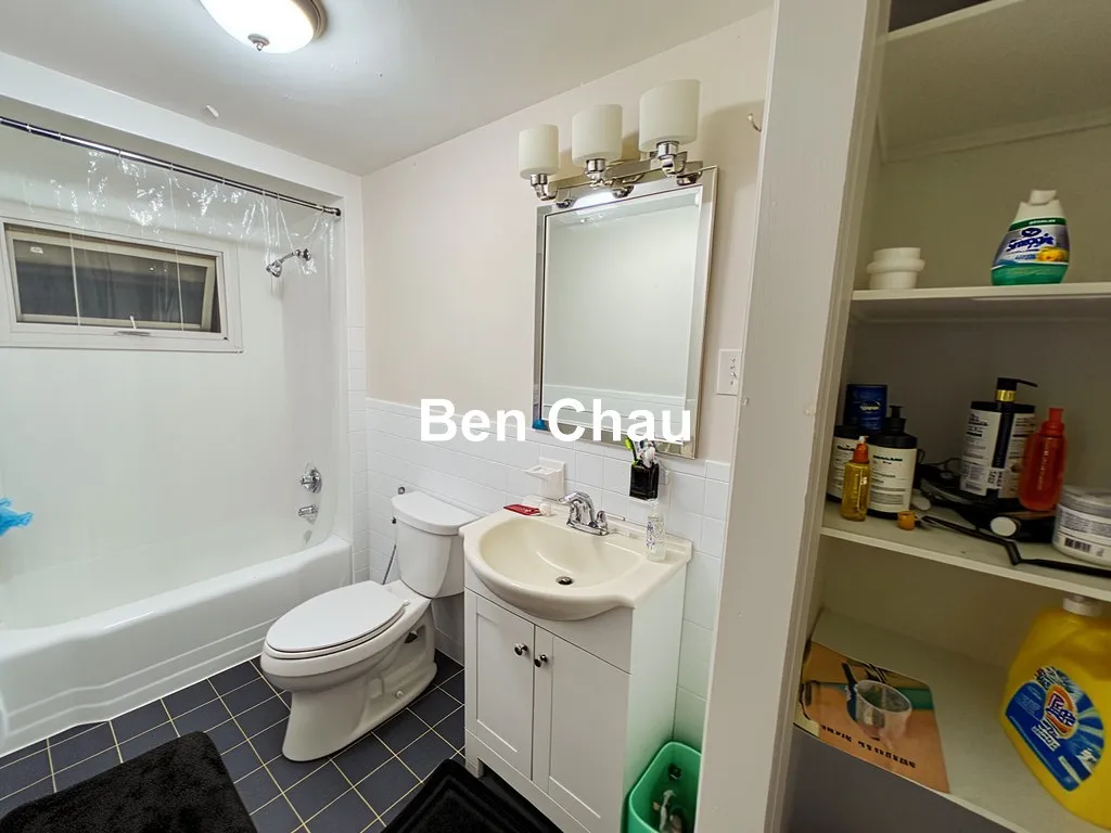 3 bed, 2 bath apartment for rent at 40 Cedar St Unit 1-L, Spring Hill — photo 6 of 10