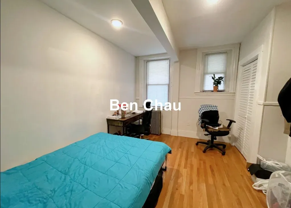 3 bed, 2 bath apartment for rent at 40 Cedar St Unit 1-L, Spring Hill — photo 5 of 10