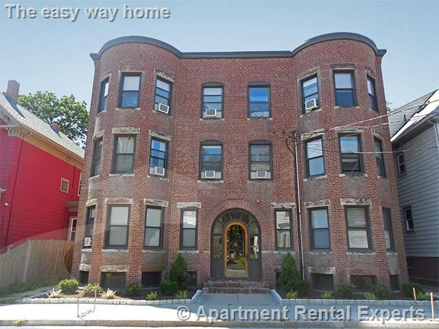 3 bed, 2 bath apartment for rent at 40 Cedar St Unit 1L, Porter Square — photo 6 of 7