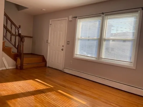 4 bed, 2 bath apartment for rent at 40 Center, Woburn — photo 5 of 15