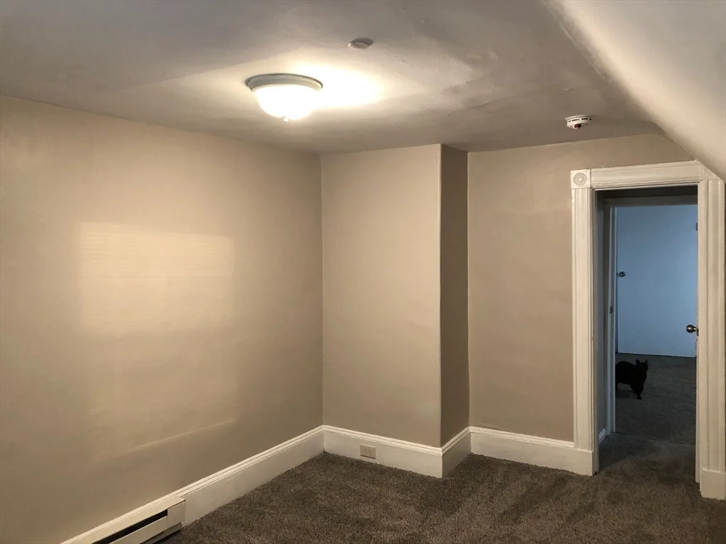 1 bed, 1 bath apartment for rent at 40 Central Ave Unit 3, Everett — photo 8 of 12