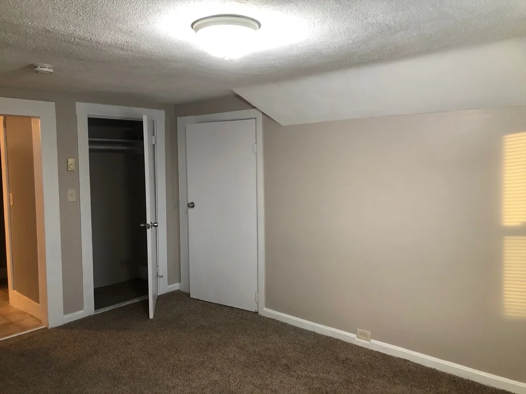 1 bed, 1 bath apartment for rent at 40 Central Ave Unit 3, Everett — photo 9 of 12