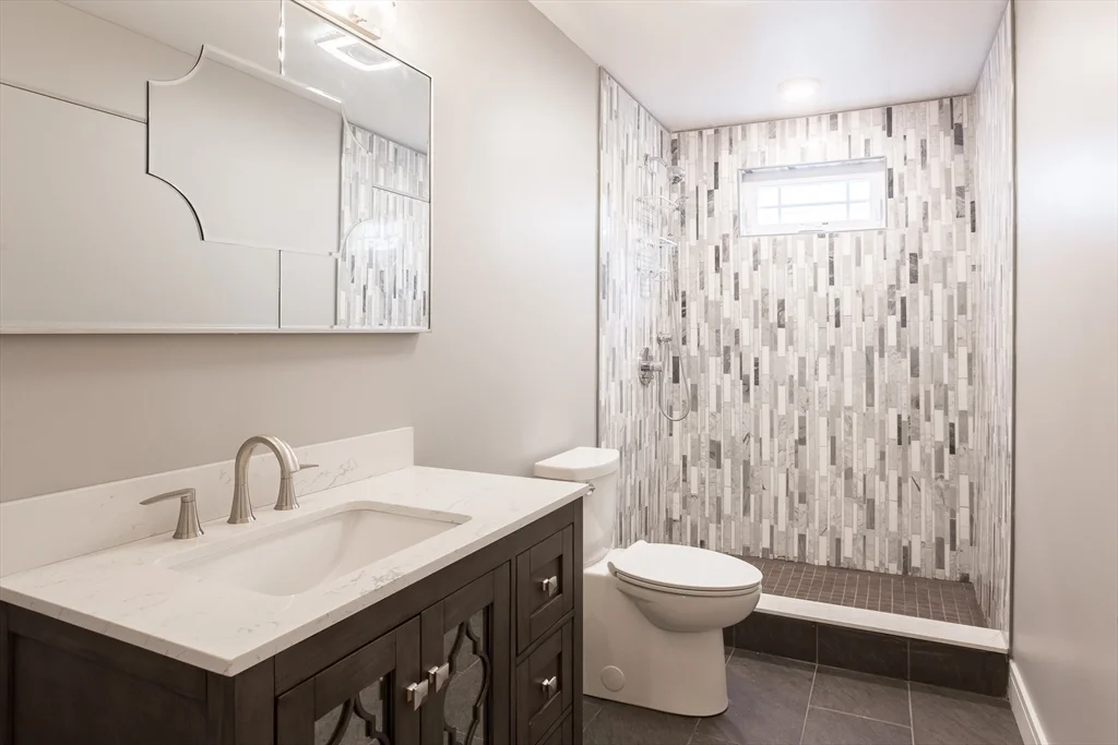 3 bed, 3 bath apartment for rent at 40 Champney St Unit 1, Brighton — photo 11 of 21