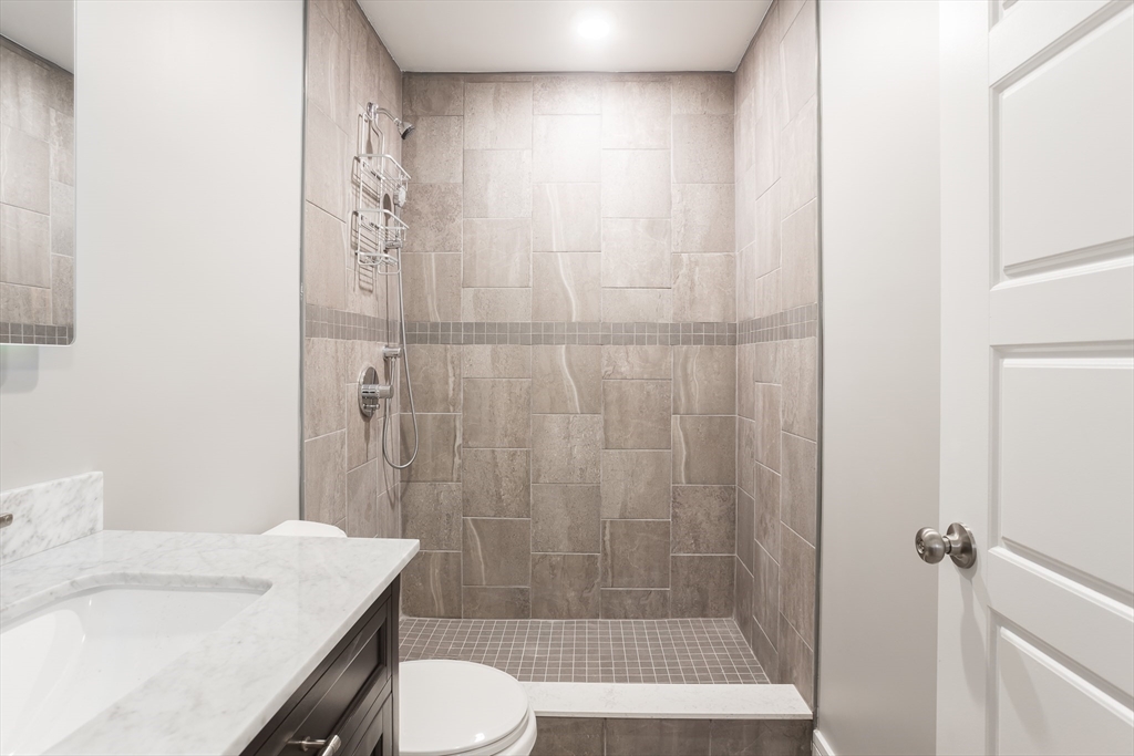 4 bed, 3 bath apartment for rent at 40 Champney St Unit 2, Brighton — photo 19 of 21