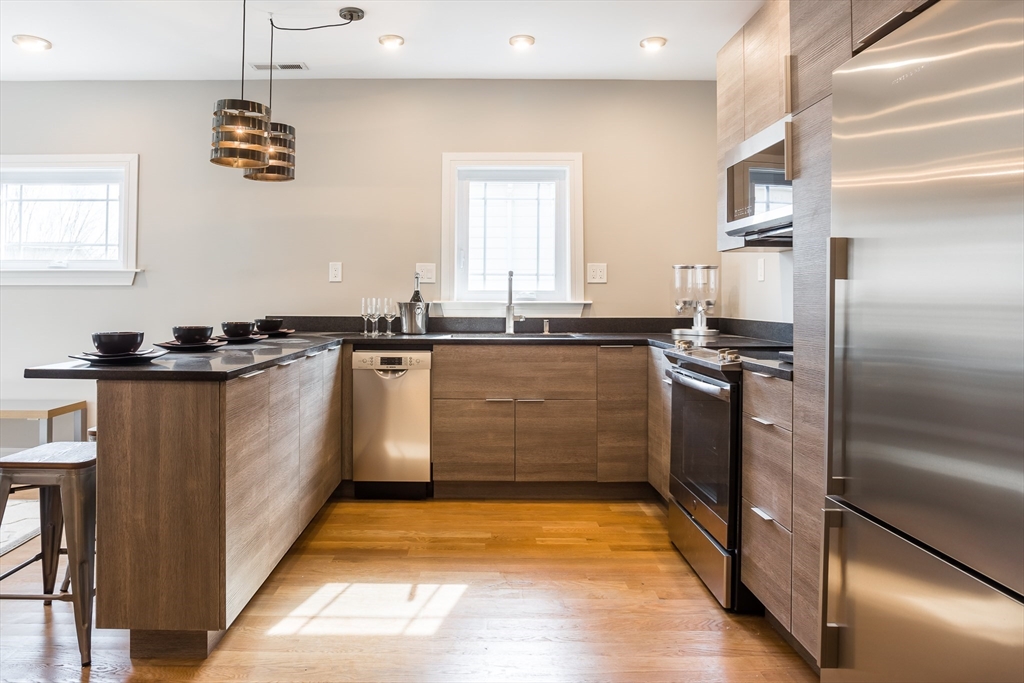 3 bed, 3 bath apartment for rent at 40 Champney St Unit PH3, Brighton