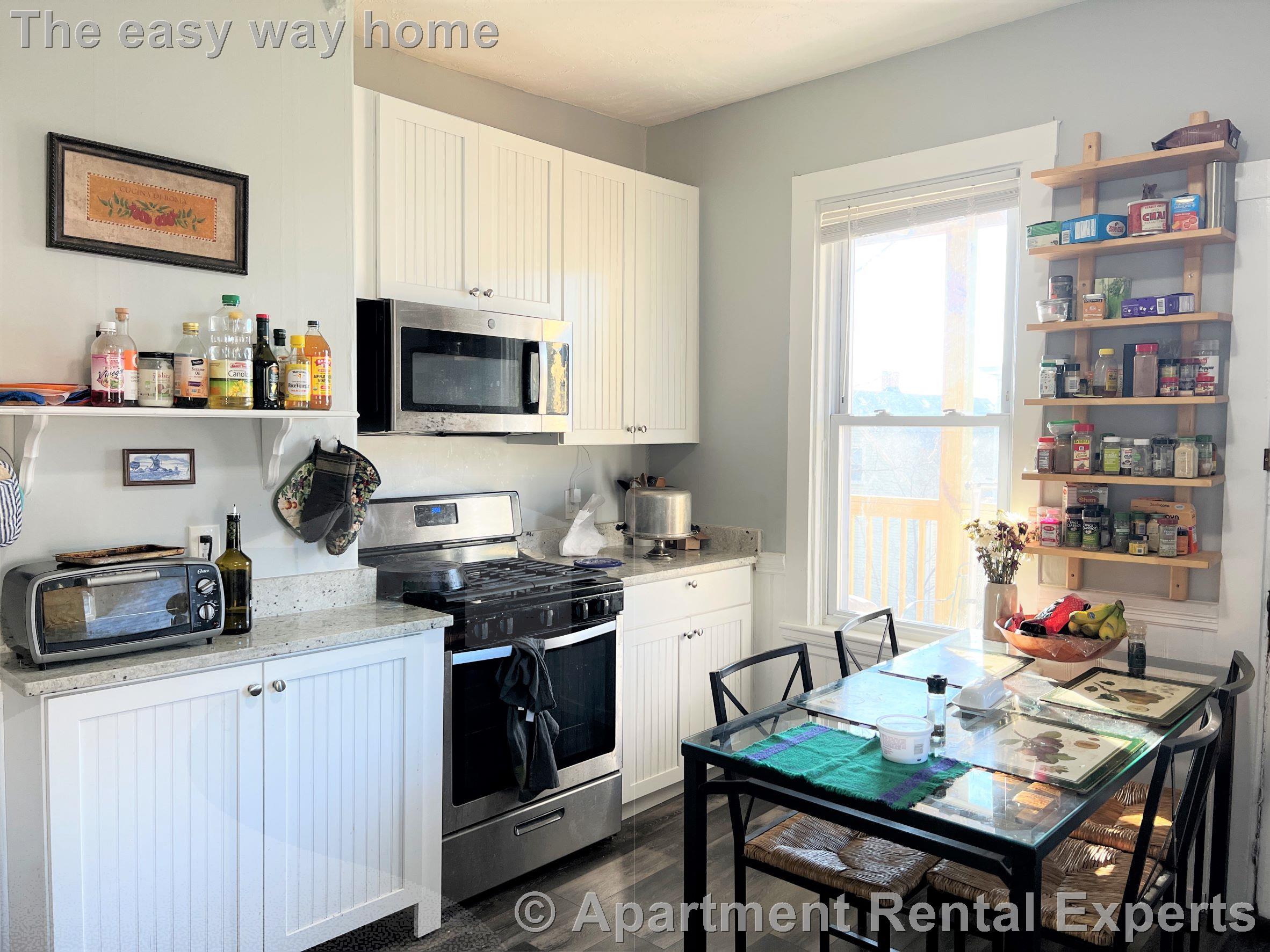 4 bed, 1 bath apartment for rent at 40 Cherry St Unit 2, Porter Square