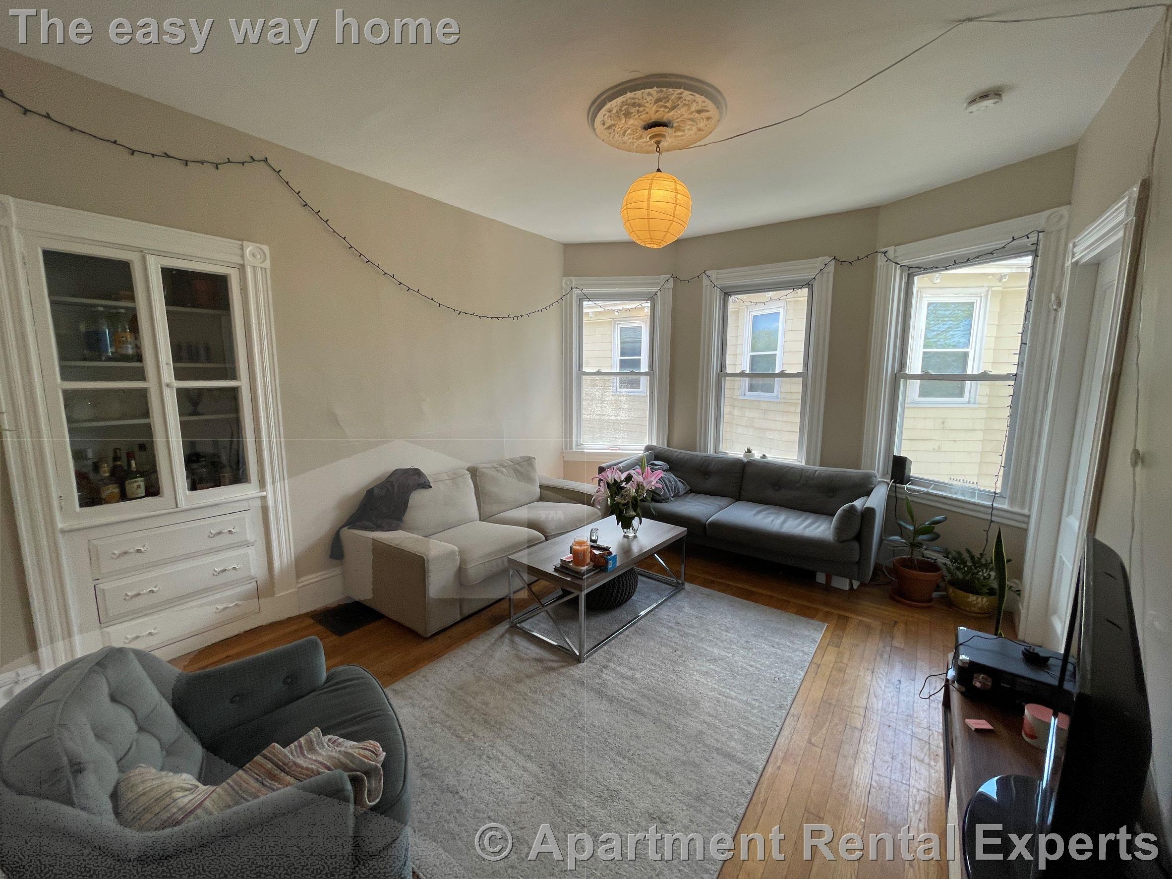 4 bed, 1 bath apartment for rent at 40 Cherry St Unit 3, Porter Square — photo 4 of 19