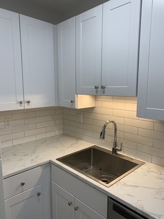 2 bed, 1 bath apartment for rent at 40 Chester St Unit 9, Allston — photo 17 of 19