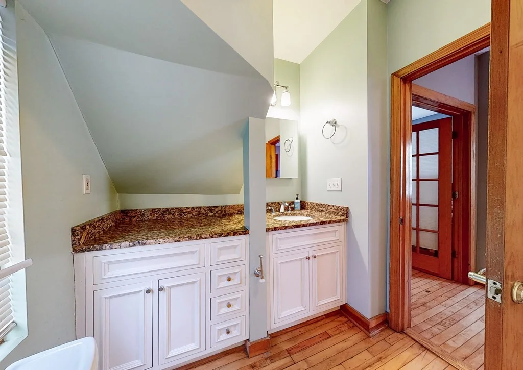 2 bed, 1 bath apartment for rent at 40 Church St Unit 1, East Somerville — photo 9 of 16