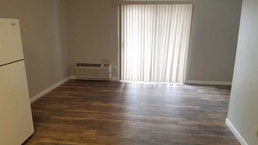 1 bed, 1 bath apartment for rent at 40 Cochituate Rd Unit 40, Framingham — photo 8 of 12