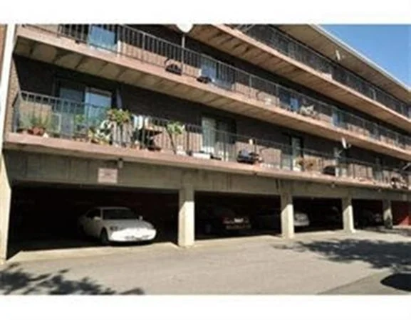 1 bed, 1 bath apartment for rent at 40 Cochituate Rd Unit 40, Framingham — photo 3 of 12