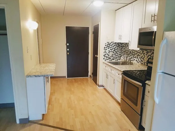 Studio bed, 1 bath apartment for rent at 40 Cochituate Unit 25, Framingham — photo 4 of 13