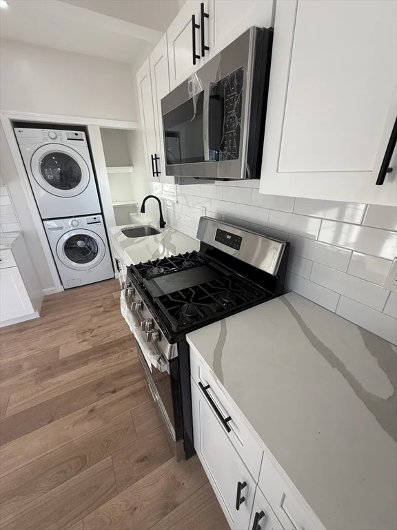 1 bed, 1 bath apartment for rent at 40 Coolidge Unit Front, South Lawrence — photo 8 of 9