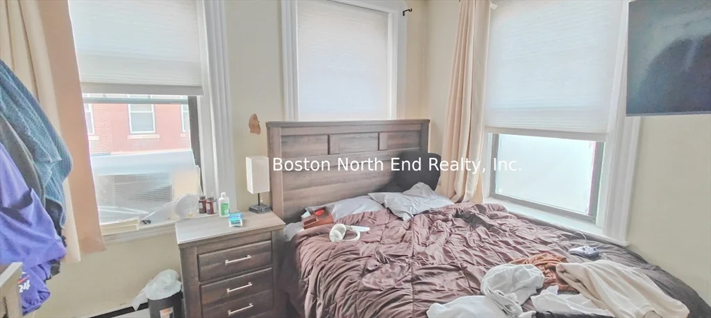 4 bed, 1 bath apartment for rent at 40 Cooper Unit 1, North End — photo 21 of 26