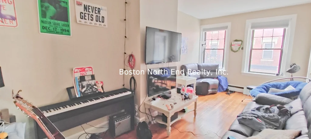 4 bed, 1 bath apartment for rent at 40 Cooper Unit 1, North End — photo 10 of 26