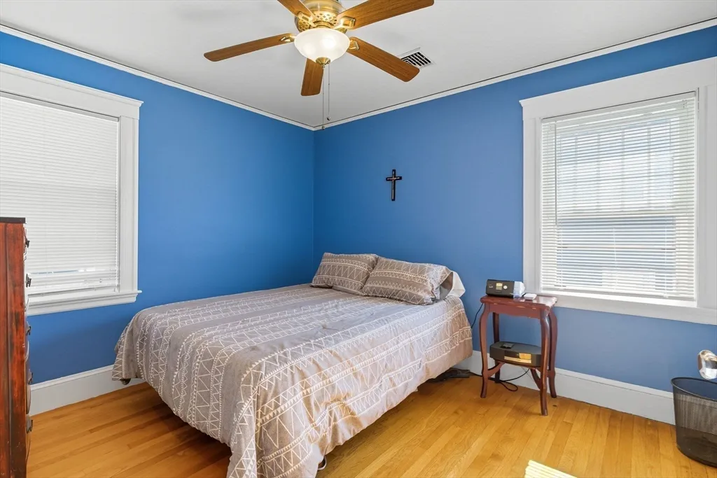 4 bed, 2 bath apartment for rent at 40 Cottage Park Rd Unit 2, Winthrop — photo 12 of 13