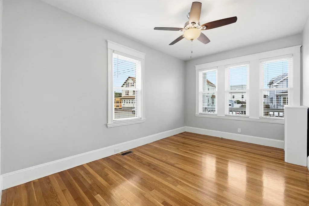 3 bed, 1 bath apartment for rent at 40 County St Unit 1, Peabody — photo 15 of 31