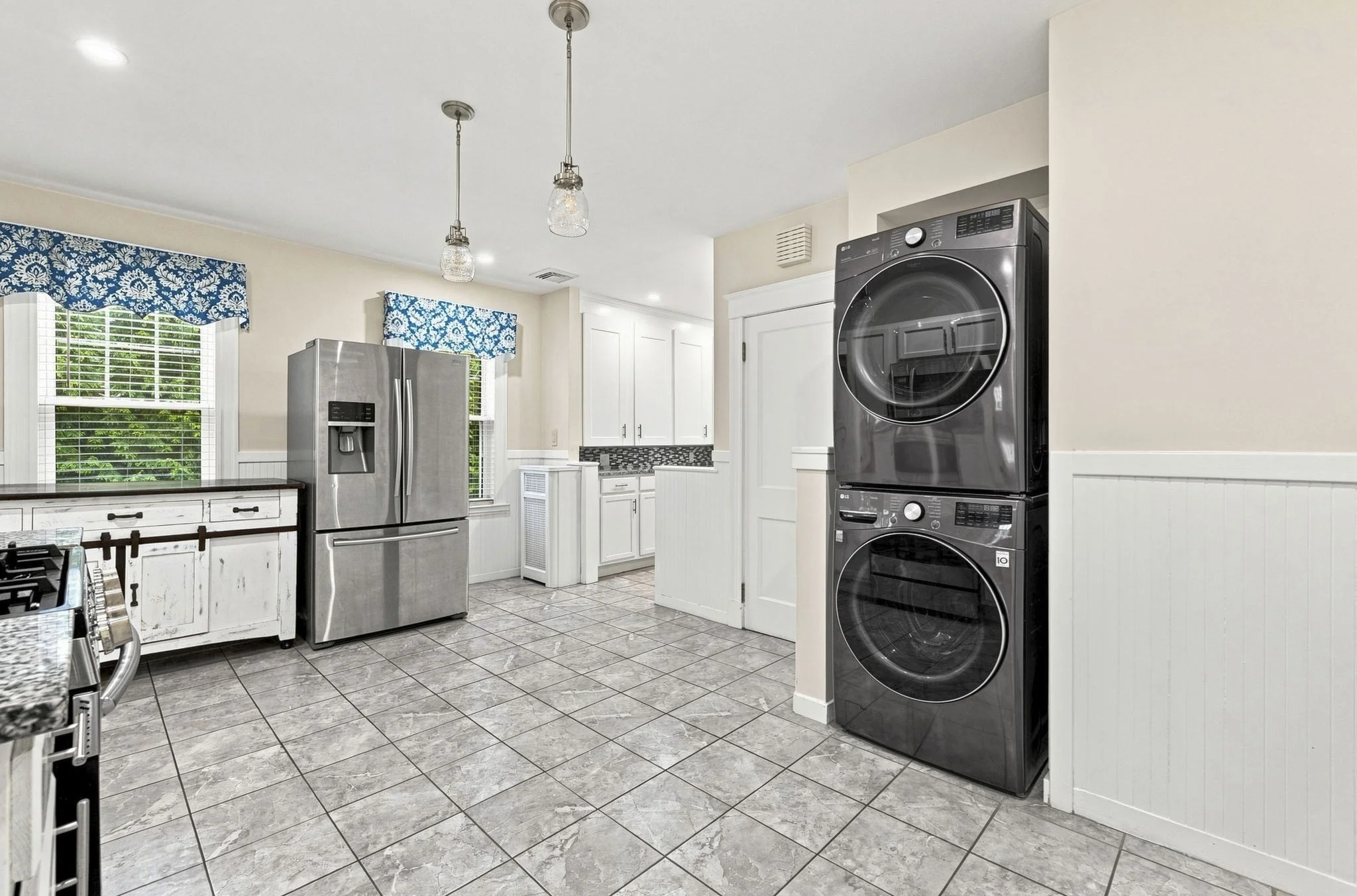 3 bed, 1 bath apartment for rent at 40 County St Unit B, Peabody — photo 18 of 36