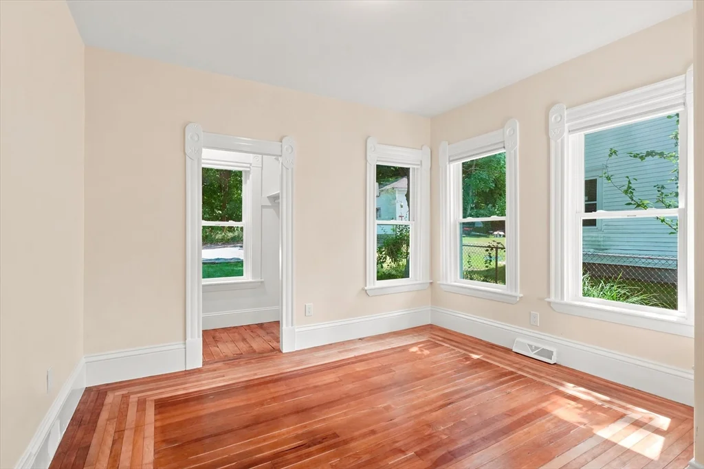 2 bed, 1 bath apartment for rent at 40 Cross St Unit 1, Franklin — photo 5 of 17