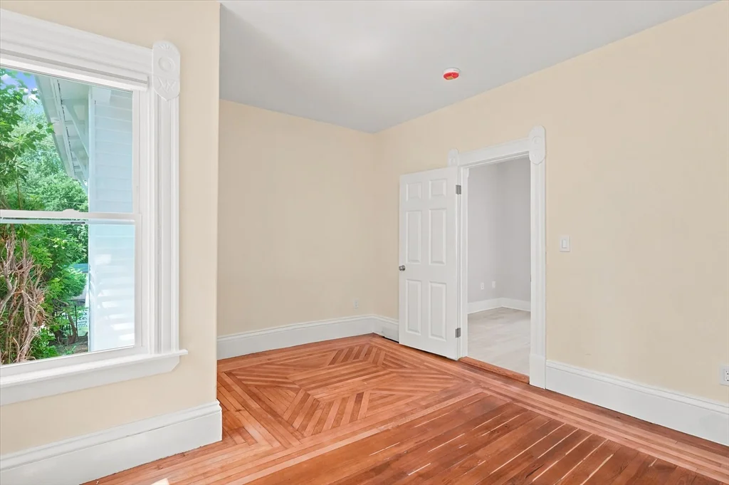 2 bed, 1 bath apartment for rent at 40 Cross St Unit 1, Franklin — photo 6 of 17