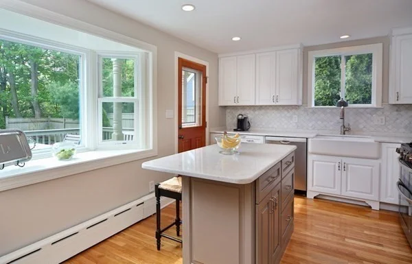3 bed, 2 bath apartment for rent at 40 Cummings Rd Unit 40, Newton — photo 2 of 18