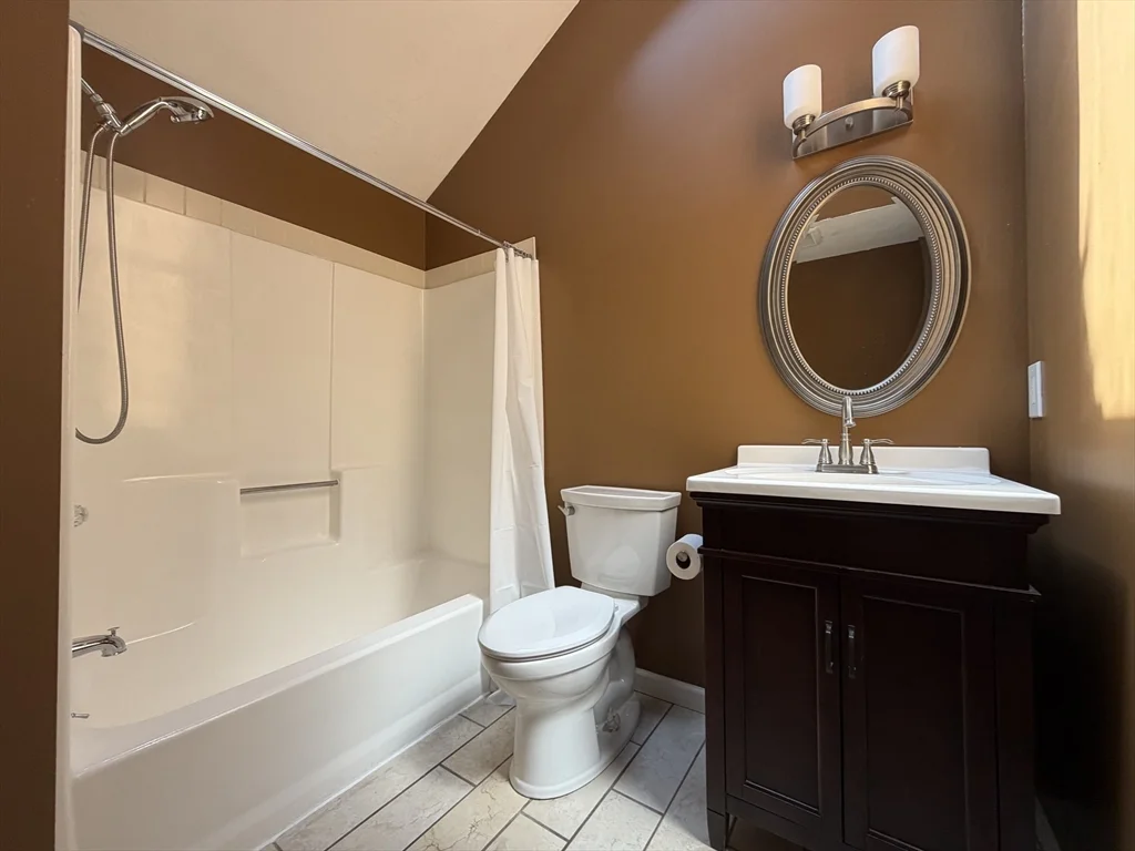 1 bed, 1 bath apartment for rent at 40 Danforth Ct Unit 40, Haverhill — photo 19 of 24