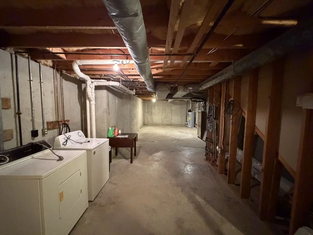 1 bed, 1 bath apartment for rent at 40 Danforth Ct Unit 40, Haverhill — photo 20 of 24