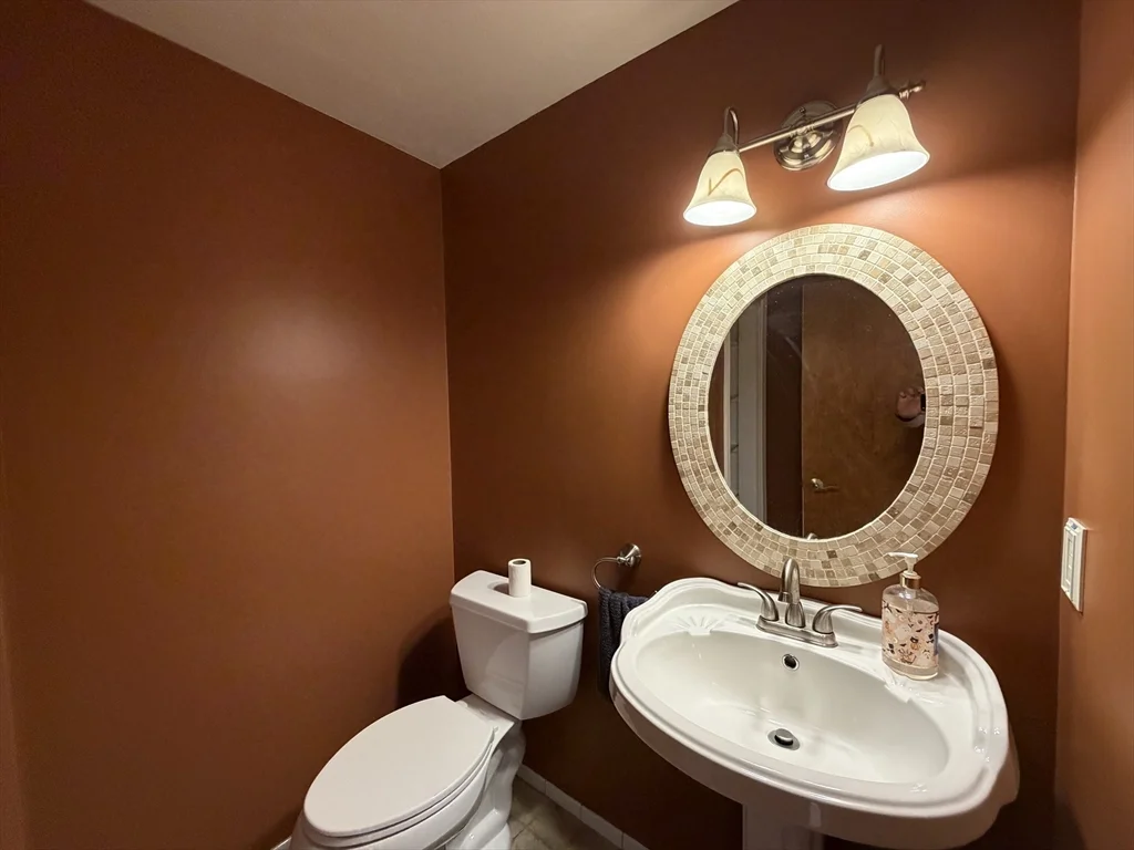 1 bed, 1 bath apartment for rent at 40 Danforth Ct Unit 40, Haverhill — photo 10 of 24