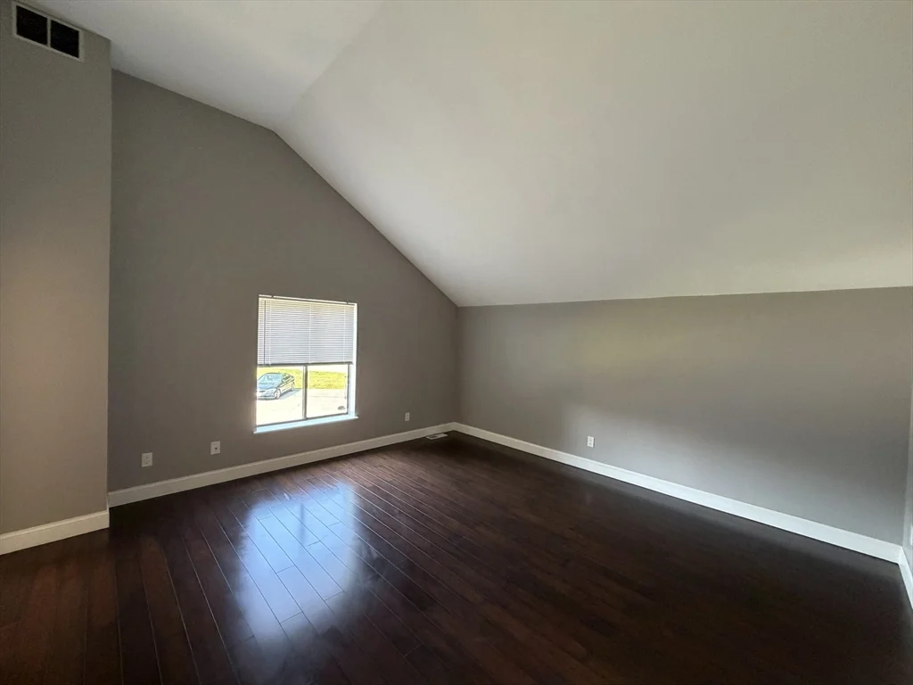 1 bed, 1 bath apartment for rent at 40 Danforth Ct Unit 40, Haverhill — photo 15 of 24
