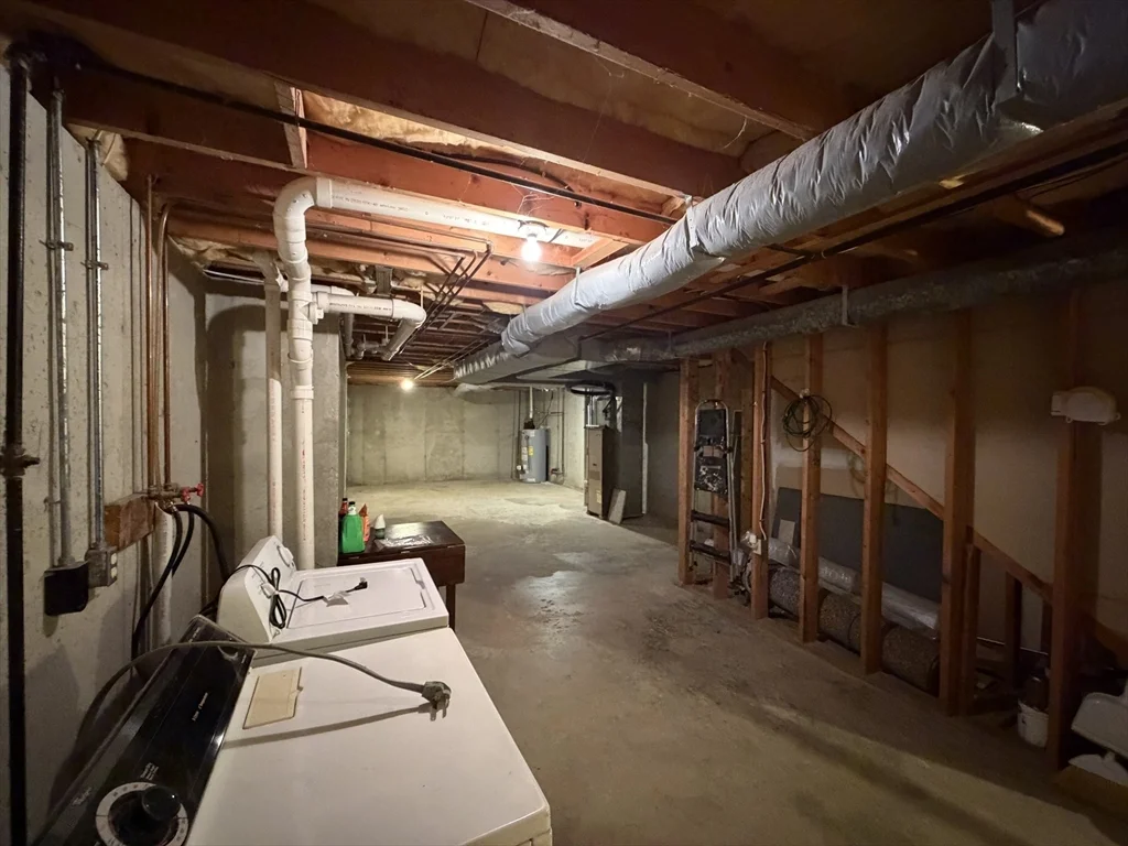 1 bed, 1 bath apartment for rent at 40 Danforth Ct Unit 40, Haverhill — photo 21 of 24