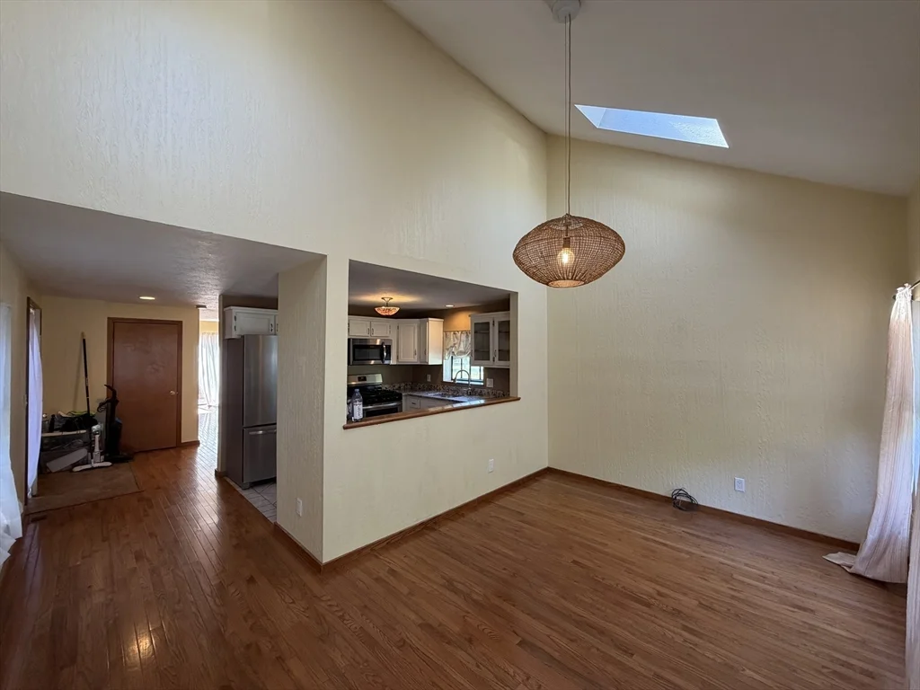 1 bed, 1 bath apartment for rent at 40 Danforth Ct Unit 40, Haverhill — photo 8 of 24