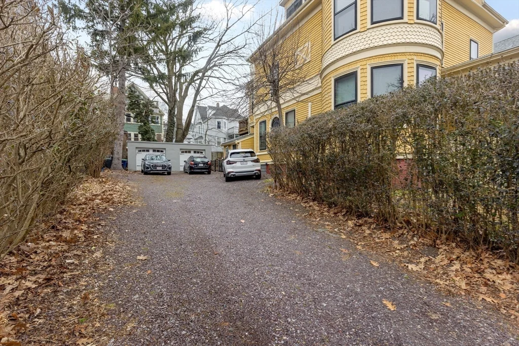 2 bed, 1 bath apartment for rent at 40 Dartmouth St Unit 2, Winter Hill — photo 19 of 22